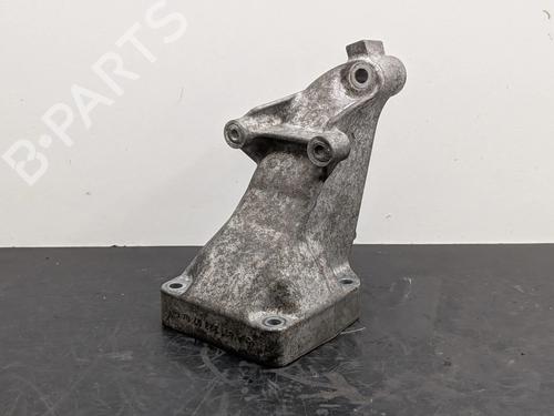 Engine mount MERCEDES-BENZ C-CLASS (W203) C 200 CDI (203.007) | BP38225153M89 - Image 2
