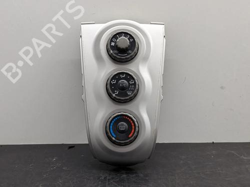Used Climate control Climate control 38322649 38322649