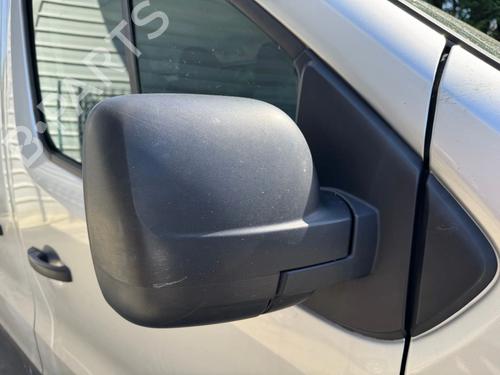 Used Right mirror Right mirror 38415131 38415131