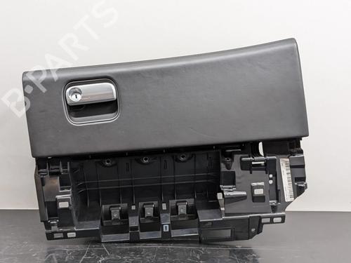 Used Glove box Glove box 39229165 39229165