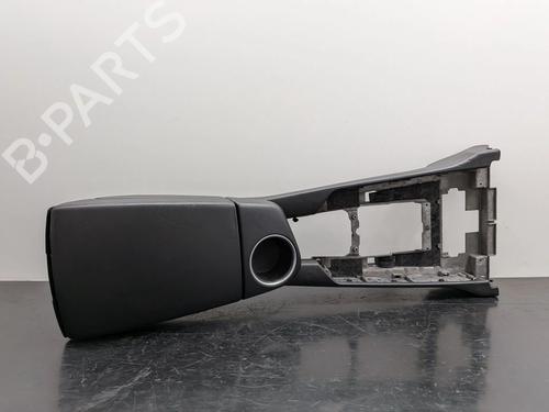 Used Middle console Middle console 39230044 39230044