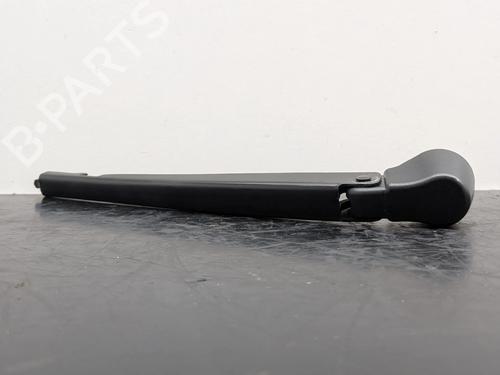 Used Rear windshield wiper arm Rear windshield wiper arm 39471013 39471013