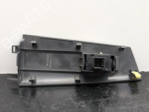 Right front window switch TOYOTA COROLLA (_E12_) 1.4 VVT-i (ZZE120_, ZZE120R) | BP39565271I26 - Image 6