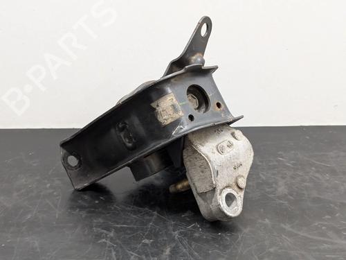 Used Engine mount Engine mount 39589447 39589447