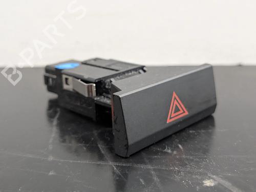 Used Warning switch Warning switch SEAT IBIZA IV (6J5, 6P1) 1.4 TDI (75 hp) 29220722 29220722