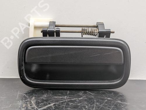 Høyre bak utvendig håndtak Høyre bak utvendig håndtak TOYOTA LAND CRUISER 90 (_J9_) 3.0 TD (KZJ90, KZJ95) (140 hp) 39886201 39886201