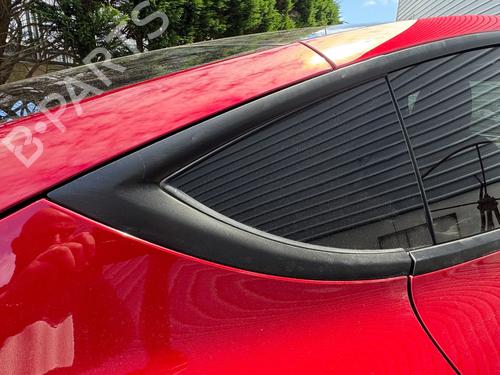 Panel rude bagtil højre TESLA MODEL Y | BP39890960C92 - Image 2