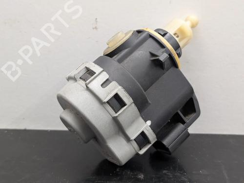 Used Headlight adjuster motor Headlight adjuster motor RENAULT LAGUNA III Grandtour (KT0/1) 2.0 dCi (KT0M, KT0N, KT0S, KT19, KT1F) (173 hp) 39903742 39903742