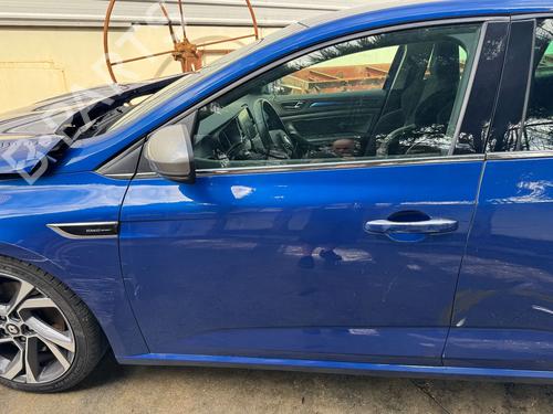 Dør venstre fortil Dør venstre fortil RENAULT MEGANE IV Hatchback (B9A/M/N_) 1.6 TCe 205 (B9MV) (205 hp) 39903762 39903762