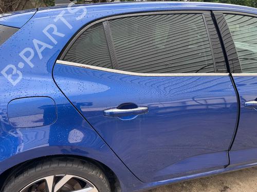 dr-hjre-bagtil-renault-megane-iv-hatchback-b9amn_-2015-39903752 main image