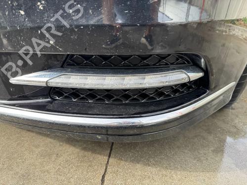 left-daytime-light-mercedes-benz-s-class-w221-v221-2005-2006-2007-2008-2009-2010-2011-2012-2013-39951402 main image