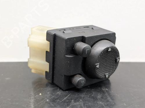 Used Mirror switch Mirror switch VW GOLF III (1H1) 1.9 TDI (90 hp) 39982782 39982782