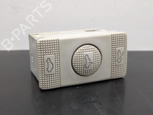 Used Switch Switch VW GOLF III (1H1) 1.9 TDI (90 hp) 39982784 39982784