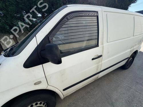 Used Left front door Left front door MERCEDES-BENZ VITO Van (W638) 110 CDI 2.2 (638.094) (102 hp) 39982757 39982757