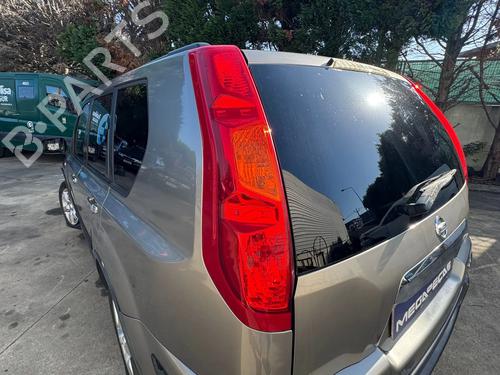 Used Left taillight Left taillight NISSAN X-TRAIL II (T31) 2.0 dCi 4x4 (150 hp) 40005429 40005429