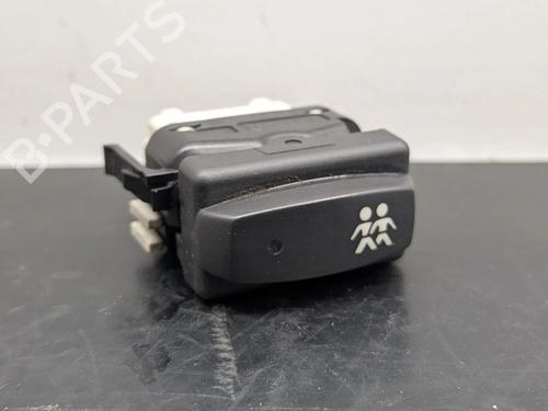 Used Switch Switch RENAULT LAGUNA II Grandtour (KG0/1_) 1.9 dCi (KG0G) (120 hp) 40129429 40129429