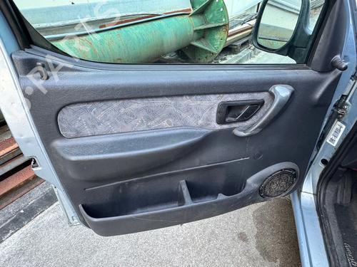 Used Front left panel Front left panel CITROËN BERLINGO / BERLINGO FIRST MPV (MF_, GJK_, GFK_) 2.0 HDI 90 (MFRHY) (90 hp) 40199717 40199717
