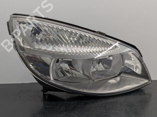 Used Right headlight Right headlight RENAULT SCÉNIC II (JM0/1_) 1.5 dCi (JM0F) (82 hp) 40282063 40282063