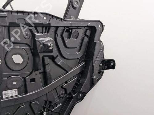 Front right window mechanism TESLA MODEL Y | BP40297467C23 - Image 4