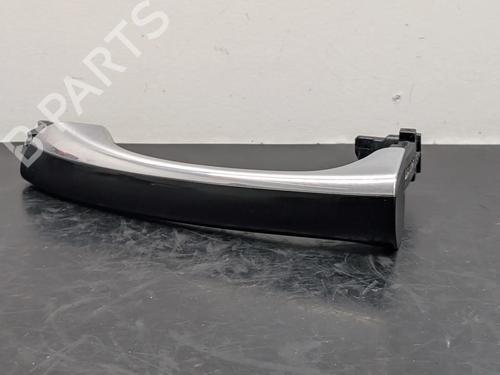 Used Front left exterior door handle Front left exterior door handle MERCEDES-BENZ CLS (C219) CLS 320 CDI (219.322) (224 hp) 40509891 40509891