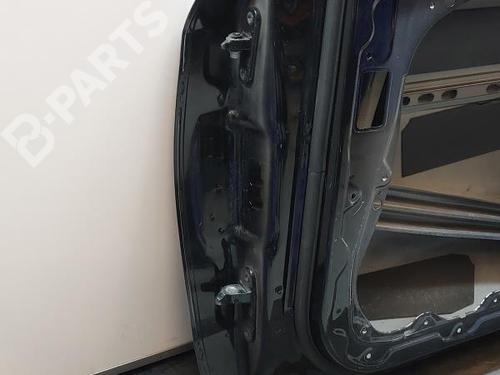 Porte Avant Droite Mercedes-Benz GLE Coupé C292 - Référence A2927200205 - Pour Conduite à Gauche - Occasion Avec Rayures