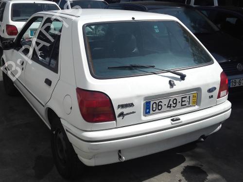 Engine control unit (ECU) FORD FIESTA III (GFJ) 1.3 | BP31585637M57 