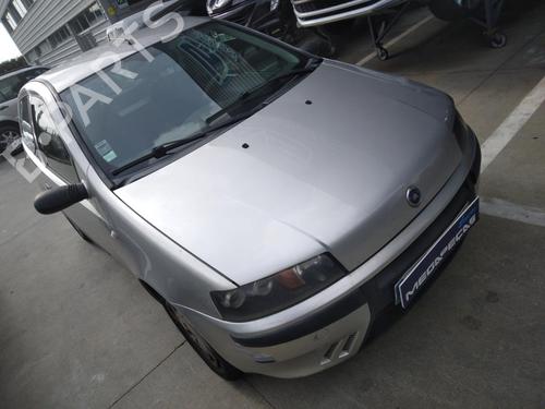 Brugte FIAT PUNTO (188_) 1.9 JTD (101 hp) 2088703