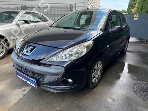 Fuse box PEUGEOT 206+ (2L_, 2M_) 1.4 HDi eco 70 | BP35775433E1  - Image 13