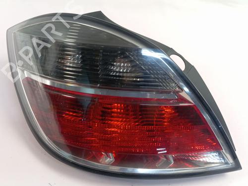Used Left taillight Left taillight OPEL ASTRA H (A04) 1.6 (L48) (105 hp) 32477225 32477225