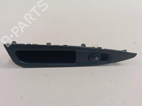 Used Left rear window switch NISSAN QASHQAI II (J11, J11_) [2013-2026]  31886651