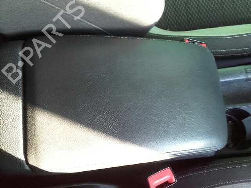 Armlæn VW SCIROCCO III (137, 138) 2.0 TDI (140 hp) 30369524