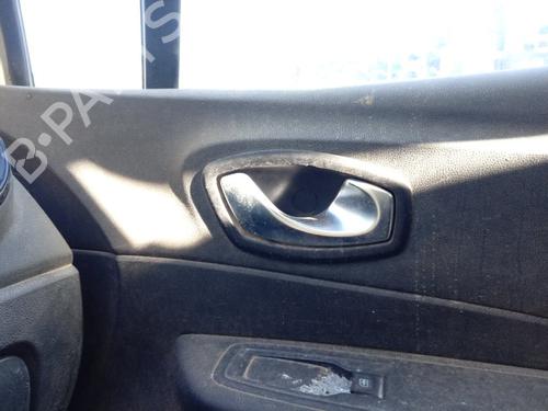 Used Front right interior door handle RENAULT CAPTUR I (J5_, H5_) [2013-2026]  30372621