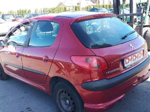 Fuse box PEUGEOT 206 Hatchback (2A/C) 1.4 HDi eco 70 | BP12669323E1