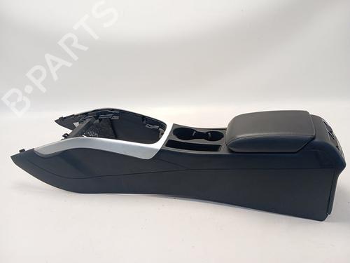 Used Armrest / Center console AUDI A5 (8T3) 2.0 TDI quattro (190 hp) 27477607