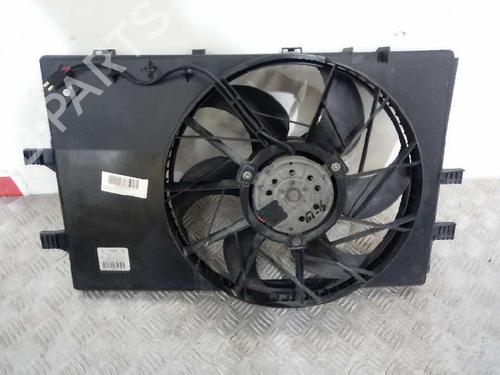 Used Radiator fan MERCEDES-BENZ A-CLASS (W168) A 160 (168.033, 168.133) (102 hp) 16037485