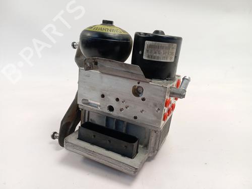 Used ABS pump ABS pump MERCEDES-BENZ E-CLASS (W211) E 270 CDI (211.016) (177 hp) 33240353 33240353