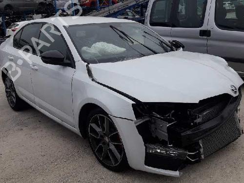 Brugte SKODA OCTAVIA III (5E3, NL3, NR3) 2.0 TDI RS (184 hp) 2605746