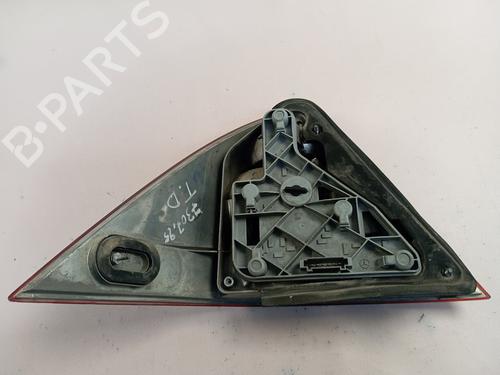 Right taillight MERCEDES-BENZ C-CLASS (W203) | BP31026174C35