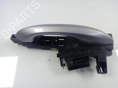 Used Rear right exterior door handle HYUNDAI TUCSON (TL, TLE) 1.7 CRDi (141 hp) 17064667