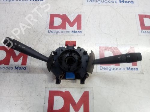 Used Warning switch FIAT PUNTO (176_) 1.7 TD (71 hp) 17833394