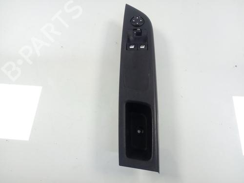 Used Left front window switch OPEL CORSA F (P2JO) [2019-2025]  17836338