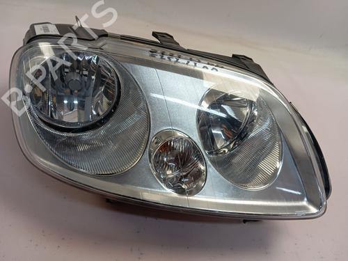 Used Right headlight VW TOURAN (1T1, 1T2) [2003-2011]  19804891