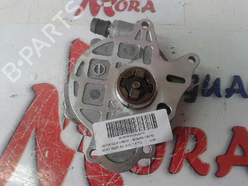 Used Vacuum pump SEAT IBIZA IV SC (6J1, 6P5) [2008-2018]  12676626