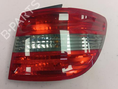 Used Right taillight MERCEDES-BENZ B-CLASS Sports Tourer (W245) [2005-2011]  31924524