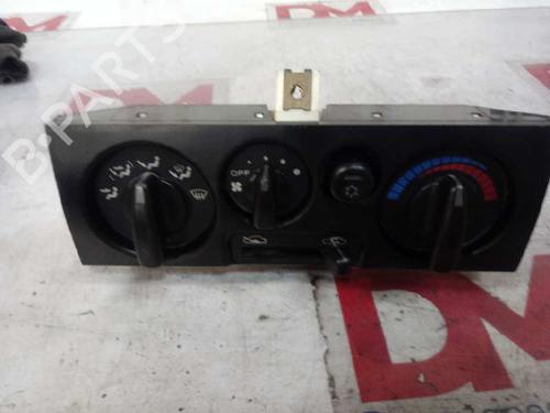 AC-Styringsenhed/Manøvreenhed MITSUBISHI 3000 GT Coupe (Z1_A) 3.0 Turbo 4WD (Z16A) (286 hp) 12654403