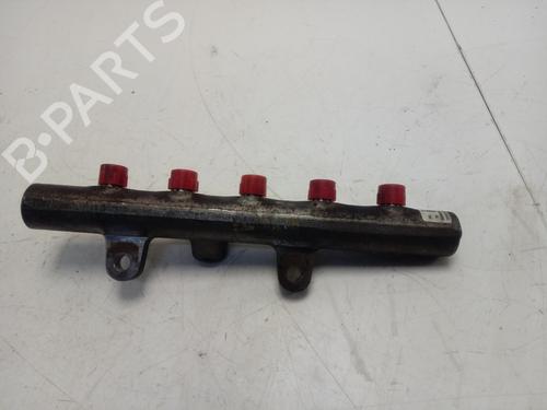 Used Injection rail RENAULT MEGANE III Hatchback (BZ0/1_, B3_) 1.5 dCi (106 hp) 30371227