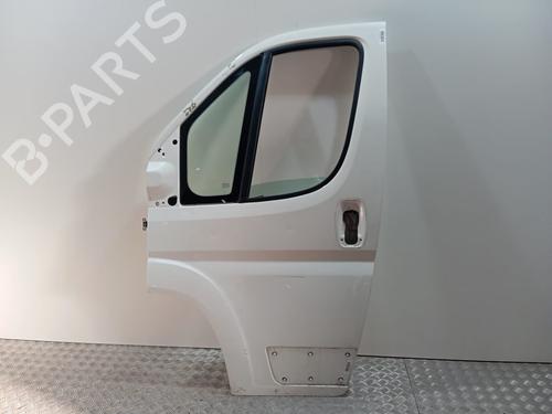 Used Left front door CITROËN JUMPER II Van 2.2 BlueHDi 140 (140 hp) 28064317