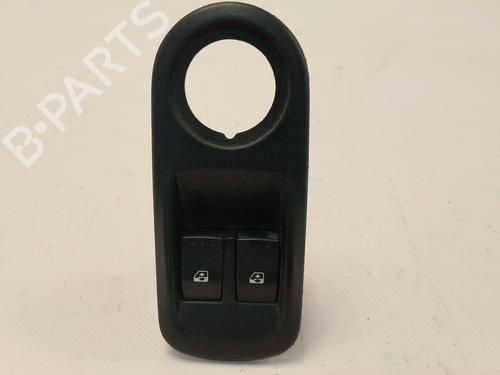 Used Left front window switch RENAULT MASTER II Van (FD) 2.5 dCi (120 hp) 27272345
