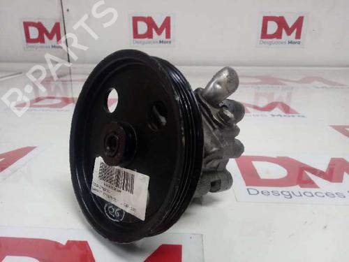 Used Steering pump CHRYSLER VOYAGER II (ES) [1990-1995]  16580292