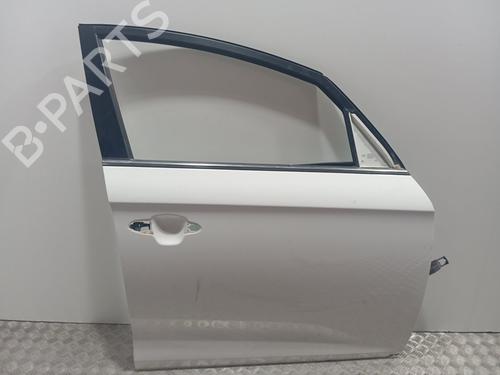 Used Right front door KIA CARENS IV [2013-2025]  24109524